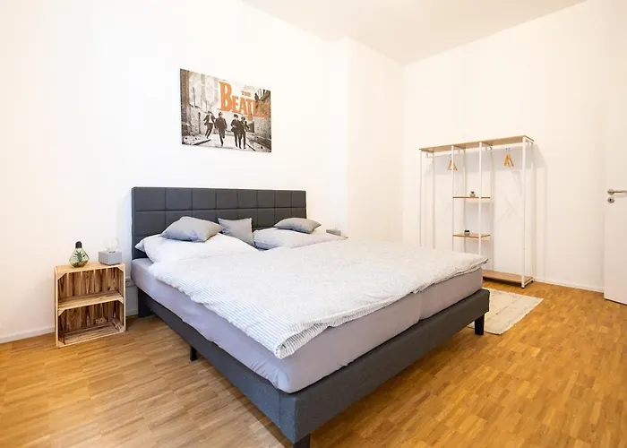 Ko-living - Beatles Und Banksy Am Eselsbrunnen - Altstadt - 2zkb *